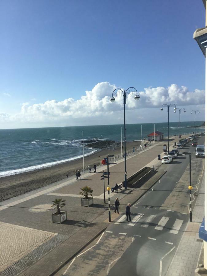 Helmsman Guesthouse Aberystwyth Extérieur photo